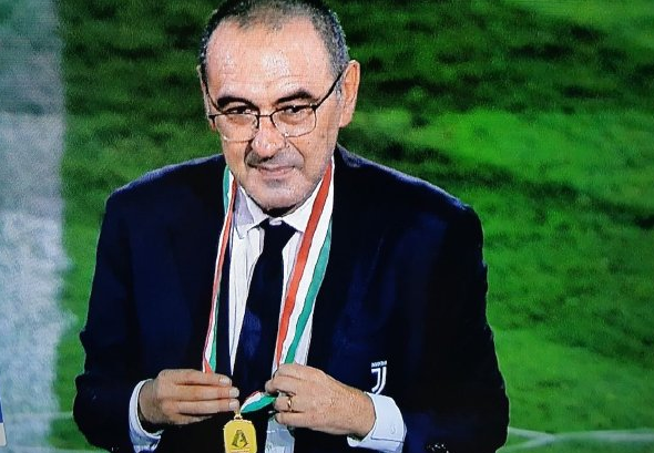 关于加时末段巴塞罗那调整名单以备意大利杯，队长鼓劲环节打磨，质疑声仍在，控场能力受关注的信息